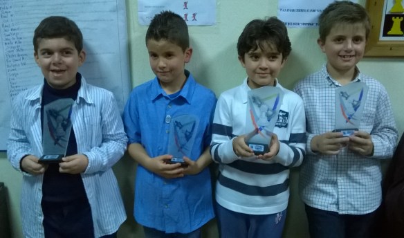 campeones navidad 2015 pitufos y sub-8