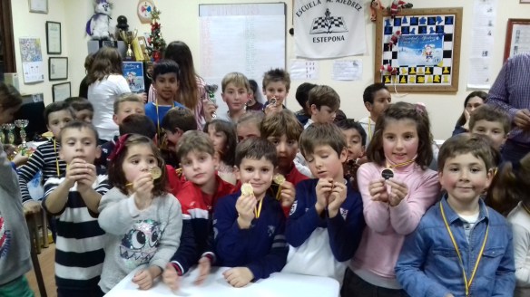 navidad 2017 pitufos y sub-8 004